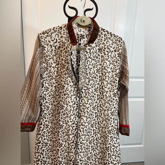 Price Drop ‼️Fun, festive dress, cover up, “wrap”. Very versatile piece. - Picture 2 of 4